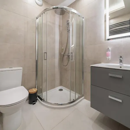 Apartment 407 - Zakopianski - Sauna & Jacuzzi & Plac Zabaw & Silownia *